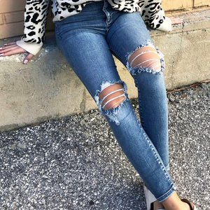 Distressed Knee High Rise Skinny Jeans - Medium Wash
